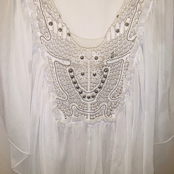Free People Ivory Hearts Flutter Top :: XS - Picture 4 of 6